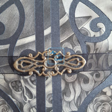 Load image into Gallery viewer, Male Gothic skull ornate gatefold card