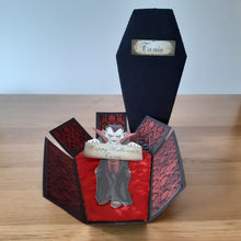 Load image into Gallery viewer, Exploding box card coffin with vampire