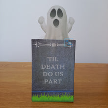 Load image into Gallery viewer, Ghost and gravestone pop out card