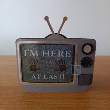 Load image into Gallery viewer, Horror ghost TV pop up box card