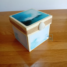 Load image into Gallery viewer, Beach cake
