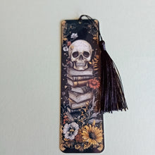 Load image into Gallery viewer, Goth &amp; fantasy metal bookmarks
