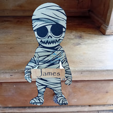 Load image into Gallery viewer, Mummy shelf card
